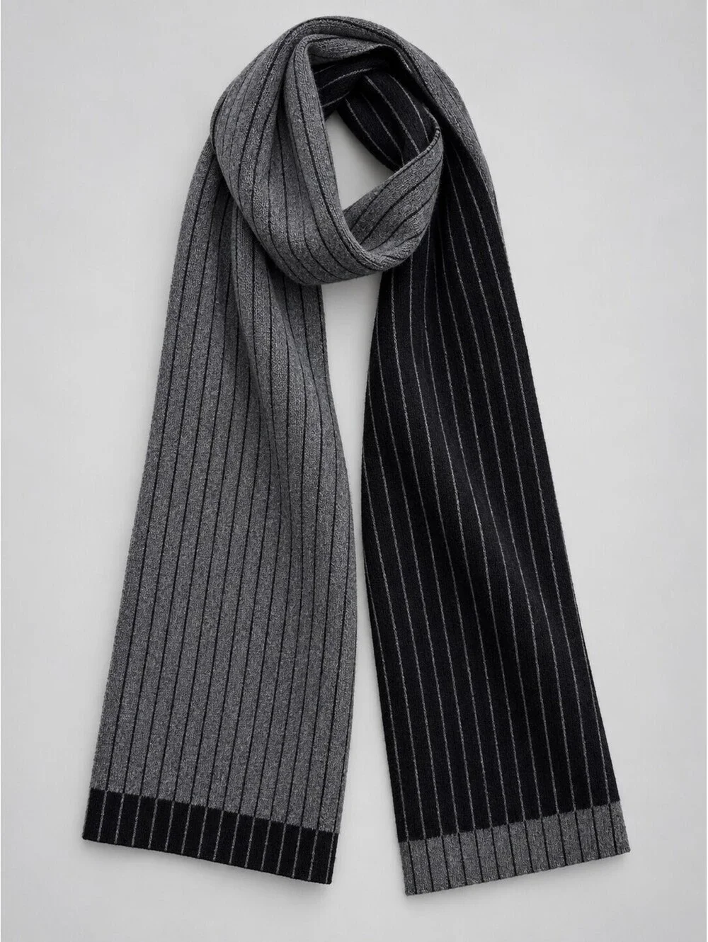 V. Fraas Men's Reversible Gray Black Pinstripe 100% Wool Scarf 66x10